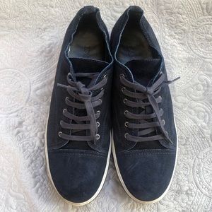 Blue suede Lanvin sneakers
